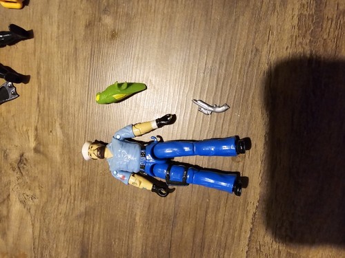 Action Force Command Centre & Figures - Picture 11 of 23