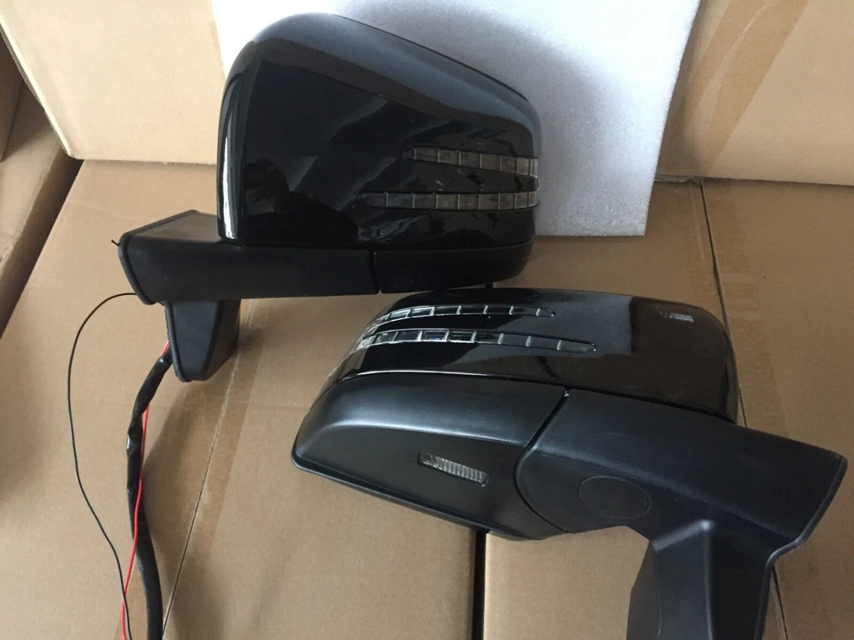 Conjunto de espejos retrovisores de flecha LED para Mercedes Benz clase G W463 G500 G63 G65 2 piezas Foto 3 de 4