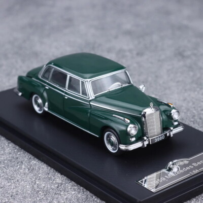 GFCC 1/64 Scale Mercedes-Benz 300D 1959 Green Diecast Car