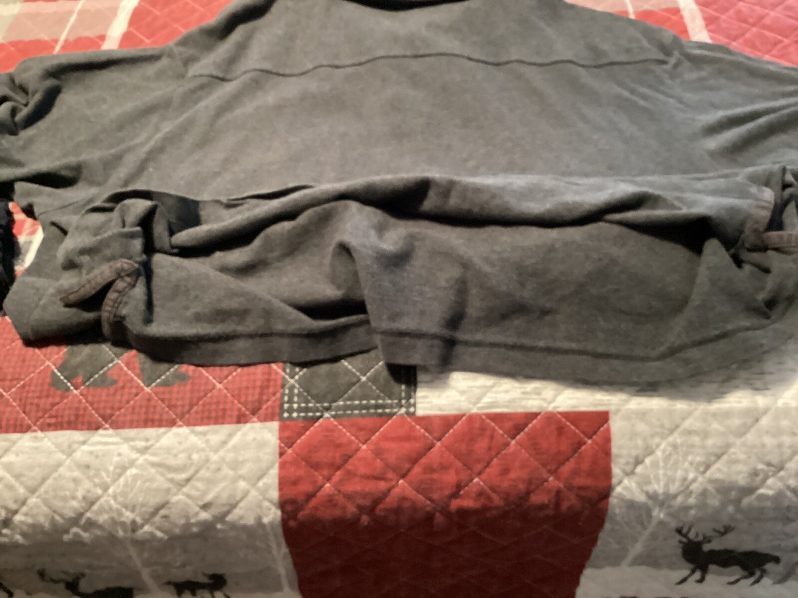 Gap Pull over three button gray shirt - image 7
