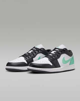 ★Nike★AIR JORDAN 1 LOW GREEN GLOW★大人気★ Nike Air Jordan 1 Low