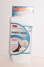 MD PlusMD Diabetic Crew Socks Black White non binding seamless anti-microbial