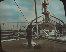 MAN IN SUIT ON OLD SHIP W/ AMERICAN FLAG/CANNON/CROWS NEST COLOR PHOTO ON GLASS