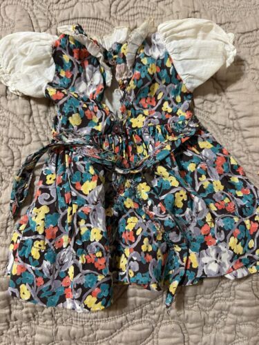 lot 7 VTG Doll Clothes 1930s- 1940s Home Made Dresses Robe Romper Quilt Gown - Picture 5 of 24