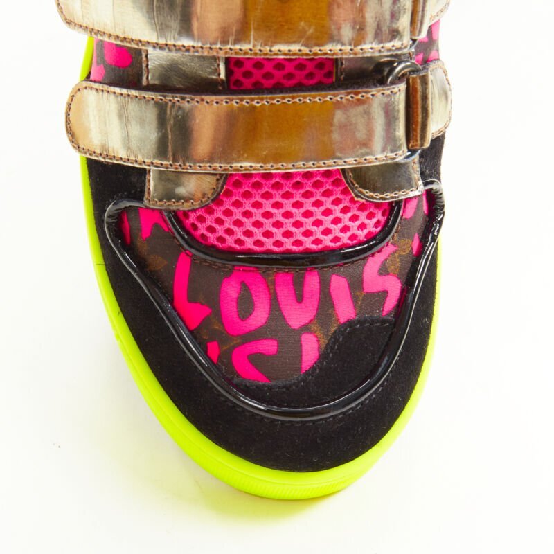 LOUIS VUITTON Stephen Sprouse silver pink Graffiti monogram LOUIS VUITTON Stephen Sprouse silver pink Graffiti monogram