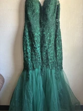 Camille La Vie Prom /Gown Teal Green Size 12 Dress Mermaid Gown