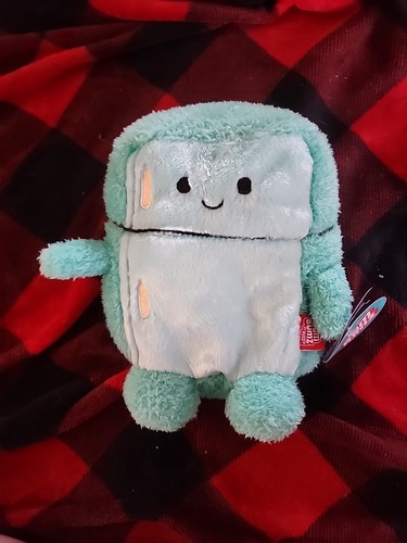 7.5" Reina Bum Bumz Plush