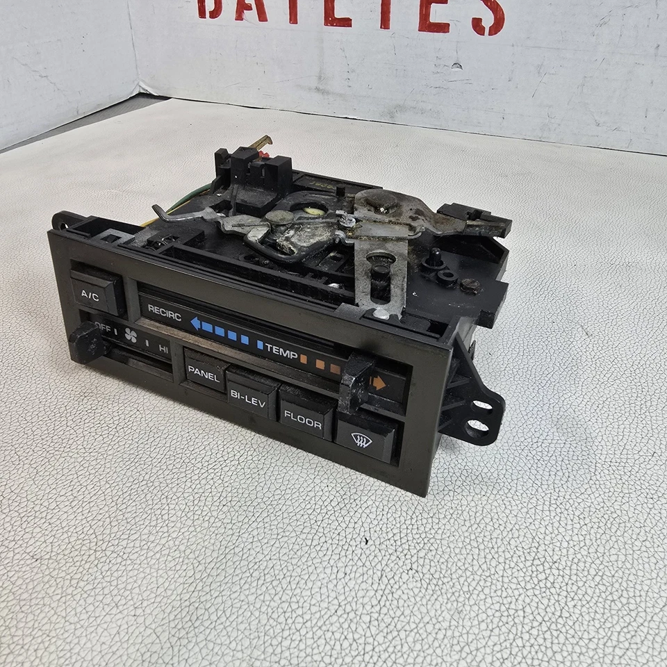 Управление лазерным обогревателем Dodge Chrysler Plymouth Daytona 3849138 - Изображение 3 из 4