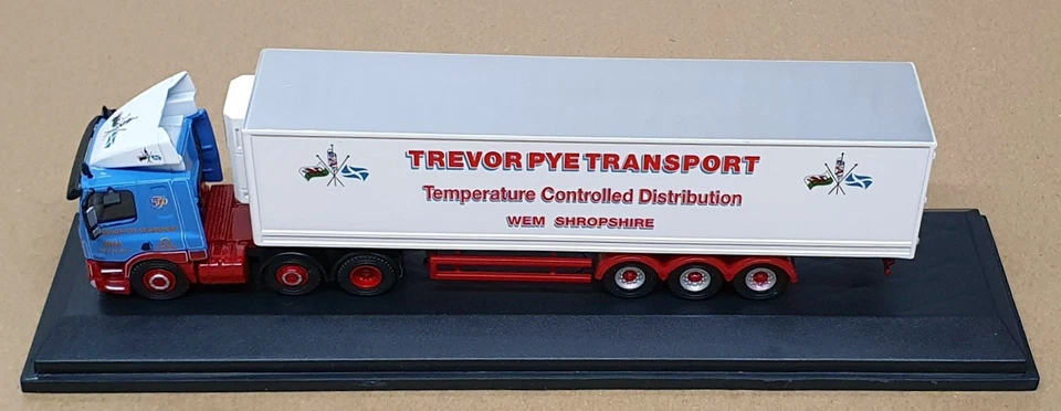 Oxford Diecast 1/76 Scale 76DAF004 - DAF 85 Short Fridge Trailer Trevor Pye — 第 4/4 张图片