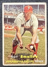 1957 TOPPS ROY SMALLEY JR (PHILADELPHIA PHILLIES) #397 VG WRINKLES
