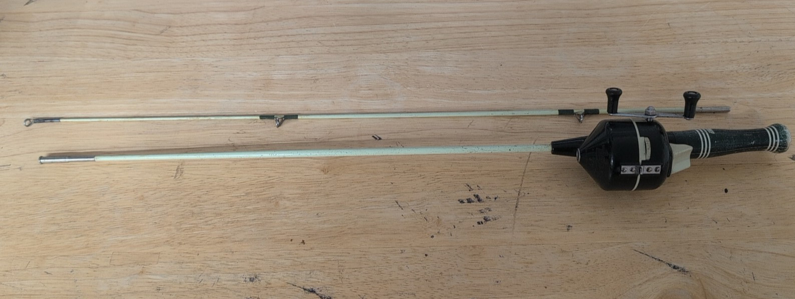 Vintage Zebco 77 Youth Fishing Rod And Reel Combo Two Piece 