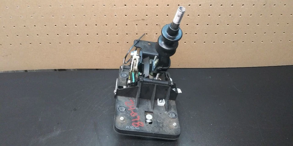 2015 SUBARU WRX 手动变速器组件 原始设备制造商 C1010VA000 — 第 2/4 张图片