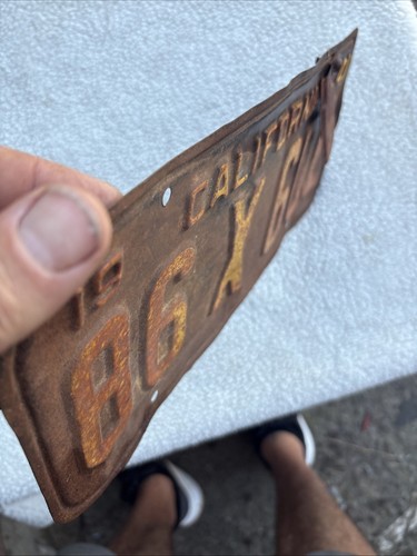 1941 California License Plate with Registration Tag - Picture 6 of 10