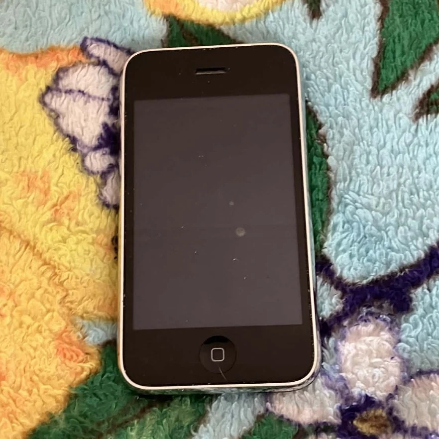 Apple iPhone 3G Unlocked Phones for Sale | Shop New & Used Cell