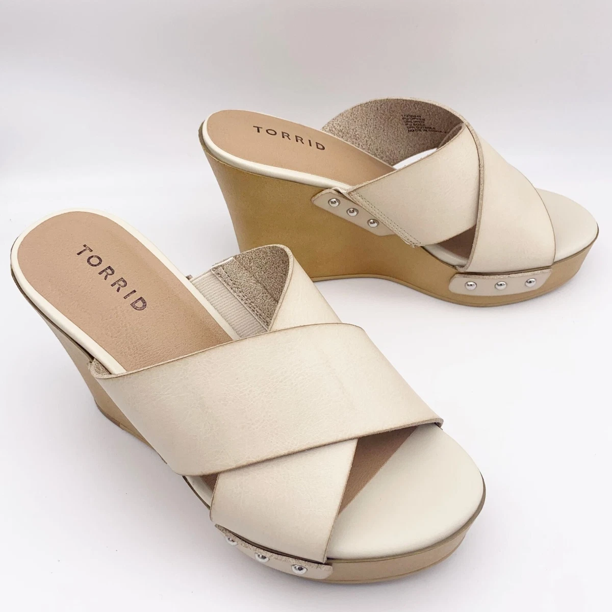 Torrid wedge hotsell heels
