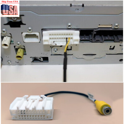 For Chrysler Town & Country Aftermarket Camera to OEM Factory Radio Wire Harness