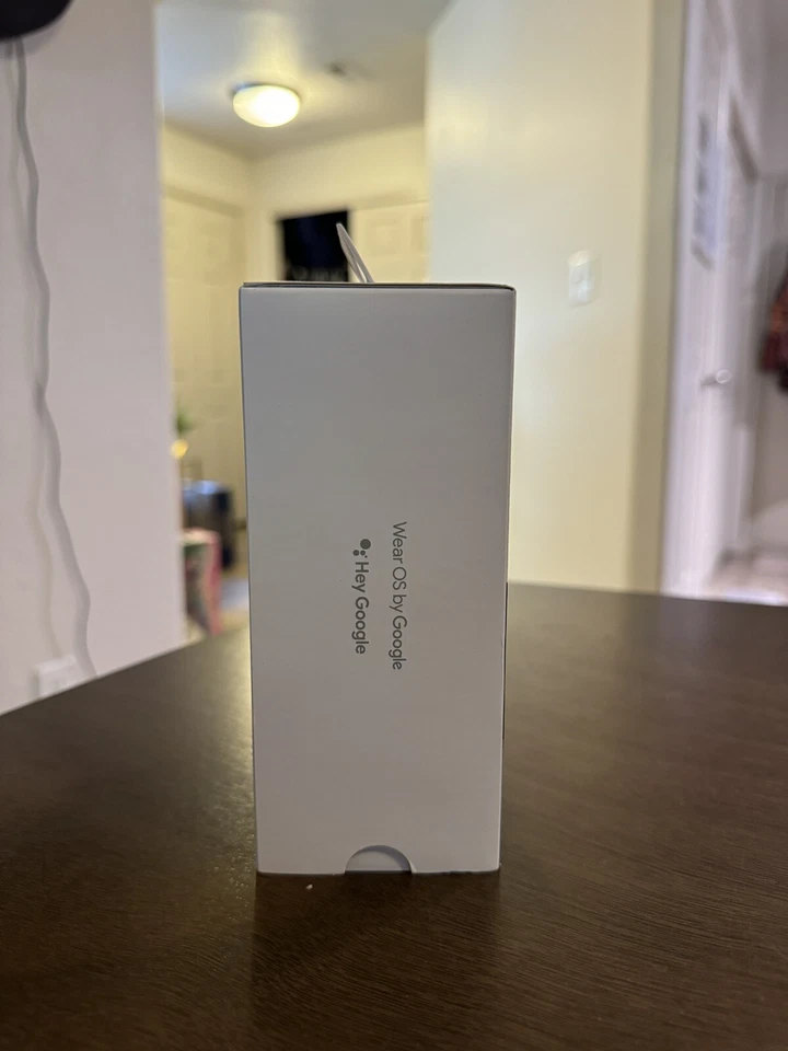 Google Pixel Watch 2 (Champagne Case/Hazel Active Band) NIB + FREE SHIPPING - Image 4 of 4