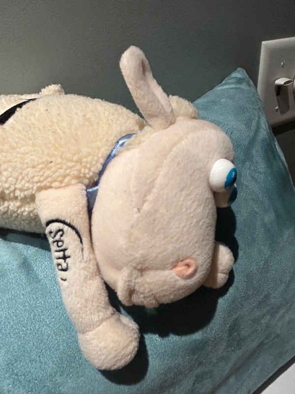 VINTAGE "SERTA" PLUSH LAMB W/TAGS