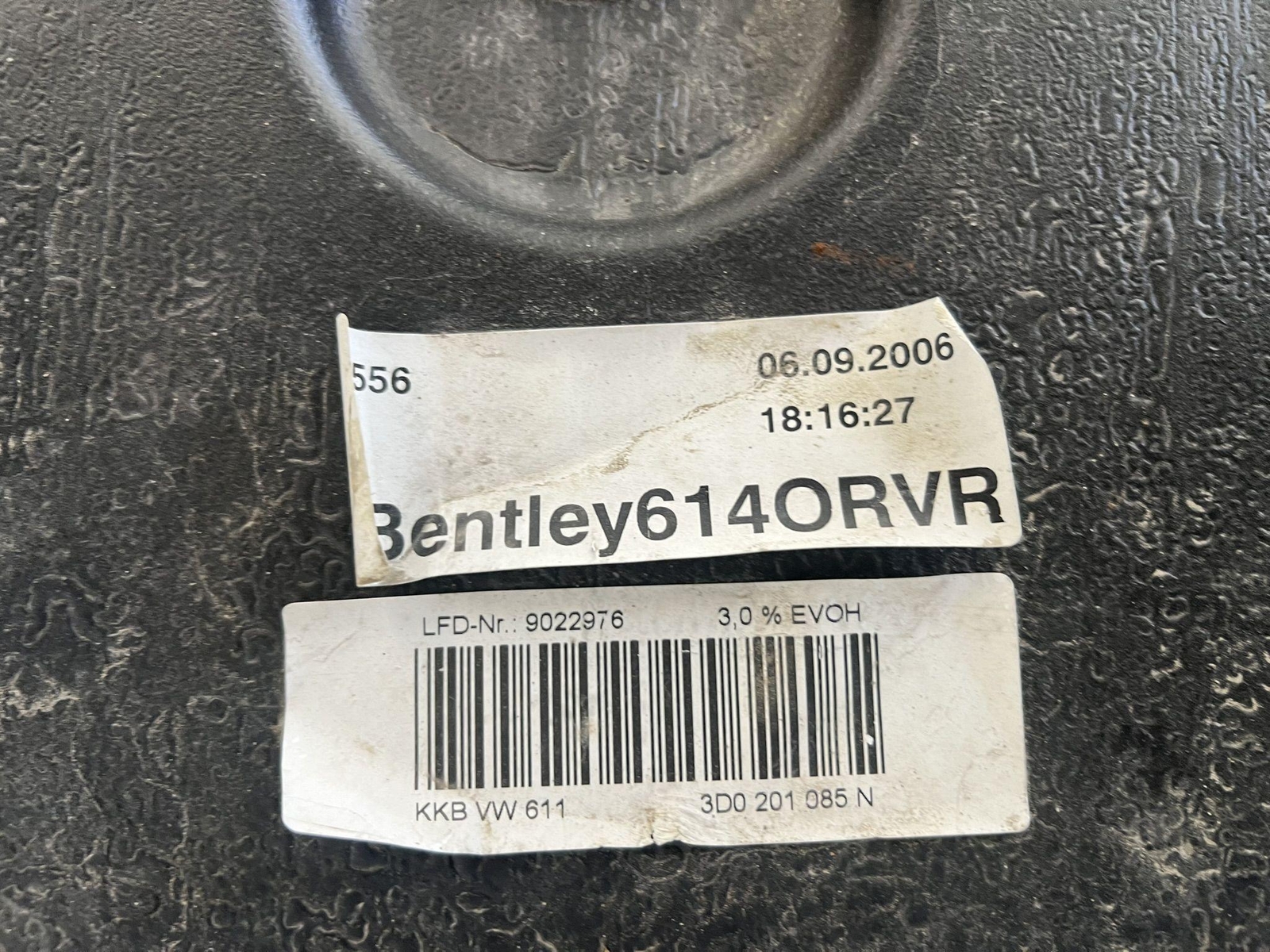 03-10 BENTLEY CONTINENTAL GT FUEL GAS TANK 23.8 GALLON ID 3D0201085N