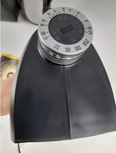 LUCH M1 Vintage 1998 Ukraine Electronic Photoflash Lamp in Case WORKING - Picture 9 of 18