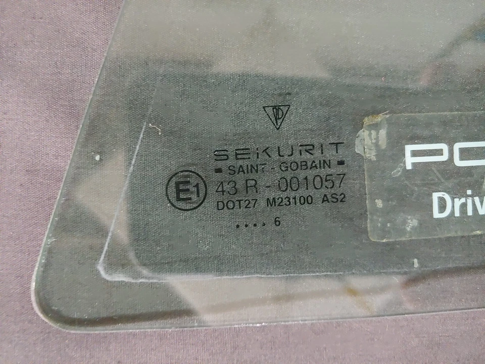 BONITO ORIGINAL PORSCHE 911 993 LT FINO FIJO ST GOBAIN CUARTO DE VENTANA TINTADO 14 Foto 4 de 4