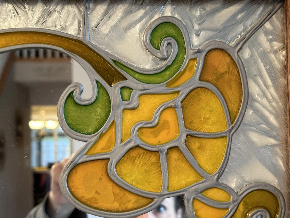 Vintage Stained Glass Flower Art Mirror Solid Oak Frame 19”x13” - Image 3 of 4