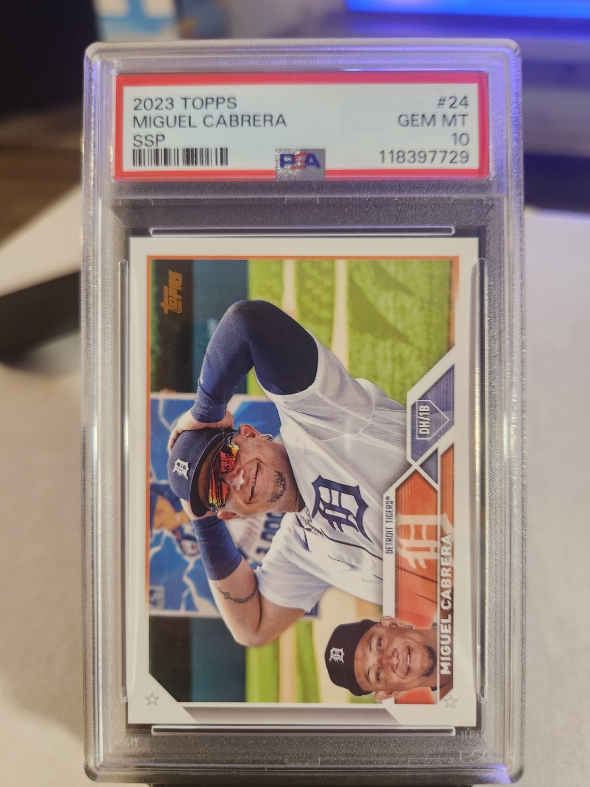 2023 Topps #24 Miguel Cabrera Detroit Tigers Golden Mirror PSA 10 GEM MINT Pop 7