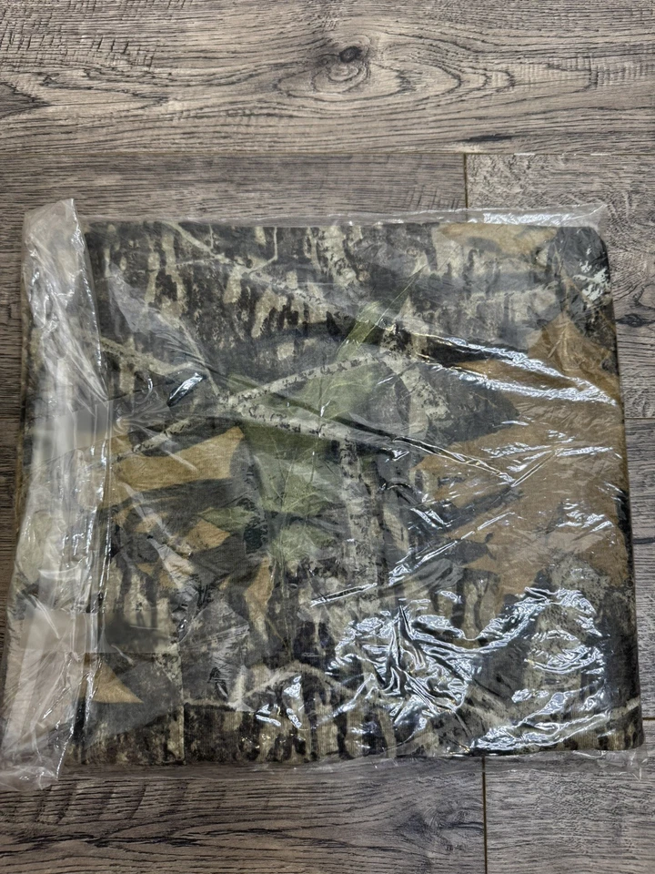 NWT Mossy Oak Camo T Shirt XL Short Sleeve Casual Camouflage Hunting Holcim  - Image 4 of 4