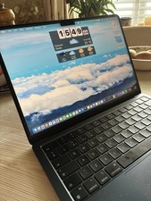 Apple 2024 MacBook Air 13-inch Laptop with M3 chip: 16GB Unified Memory, 256GB