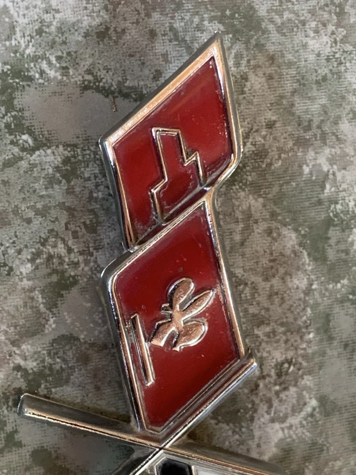 1979 Chevrolet Corvette Emblem - Image 2 of 4