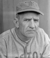 Casey Stengel new manager of Boston Bees casting well known eagle - Old Photo