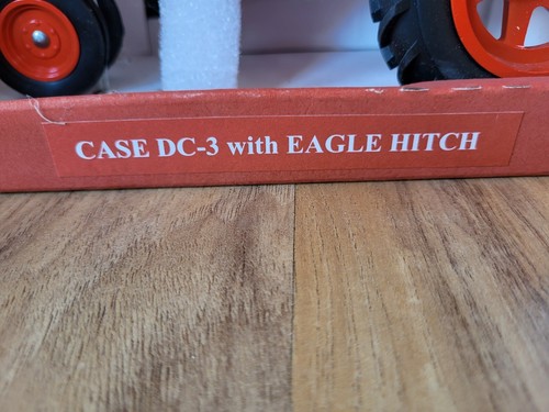Case DC-3 With Eagle Hitch 1:16 Scale Die-Cast Tractor - Picture 5 of 6