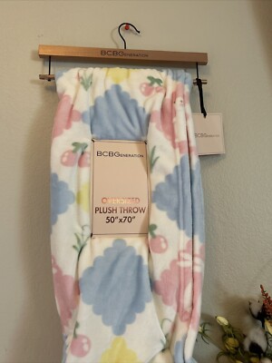 BCBGeneration Oversized Plush Throw 50 x 70 Pastel Colors Easter Bunnies