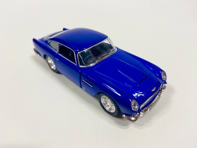 Kinsmart Aston Martin DB5 1963 blaumetallic Top Modellauto ca. 12cm ,,NEU  