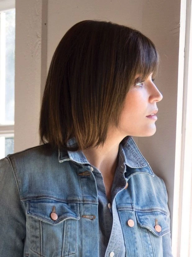 Veronica Wig by Amore- CLEARANCE Creamy Toffee-R - Image 4 of 4