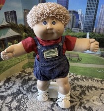 1985 Cabbage patch Jesmar Hm# 3 Wheat hair blue eyes Jesmar outfit, cpk shoes.