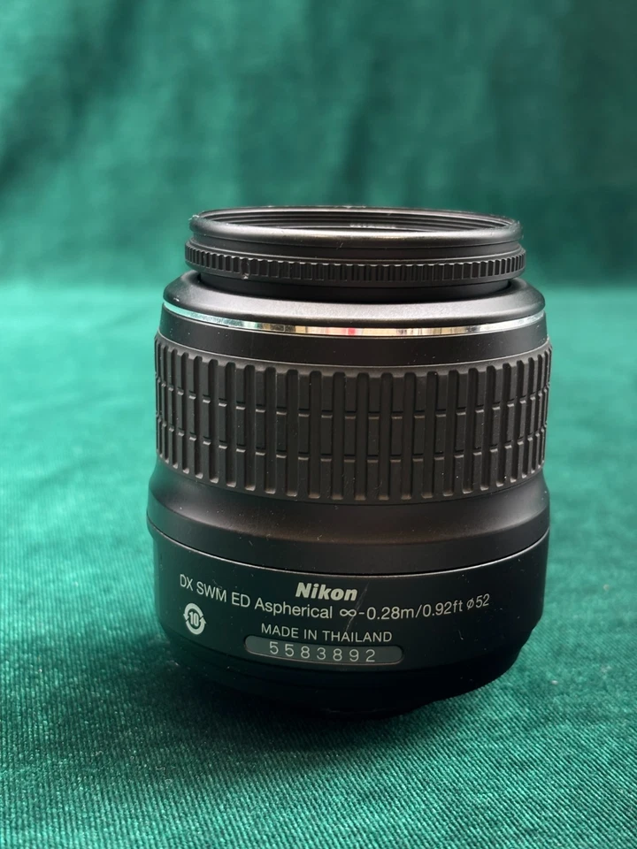 Objectif Nikon AF-S DX Zoom-Nikkor 18-55 mm f/3,5-5,6 G ED II pour pièces - Photo 3/4