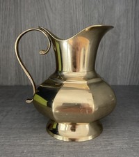 Vase - Kanne - Krug - Blumenvase / Material: Messing
