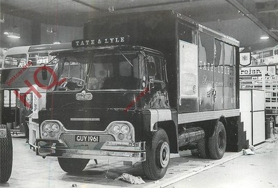 Ansichtskarte:;GUY WARRIOR BOX VAN (TATE & LYLE) 1960 (REPRO)