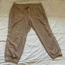 Athleta Farallon Jogger Pant Mocha Latte Tan Women's Size 24