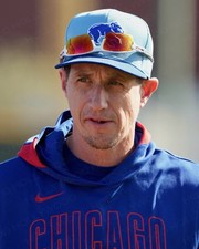 CRAIG COUNSELL 8x10 PHOTO #1 MANAGER CHICAGO CUBS WM