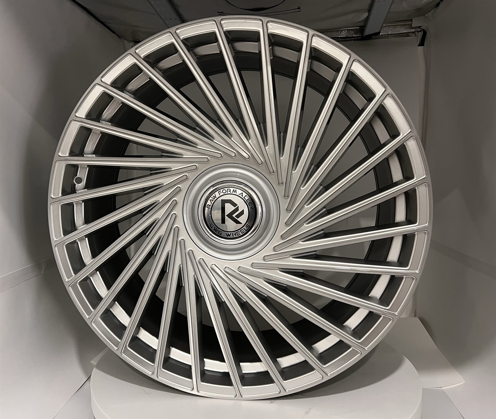 RF2 20x10.5 Silver Rim fits Bentley Continental GTC 2008