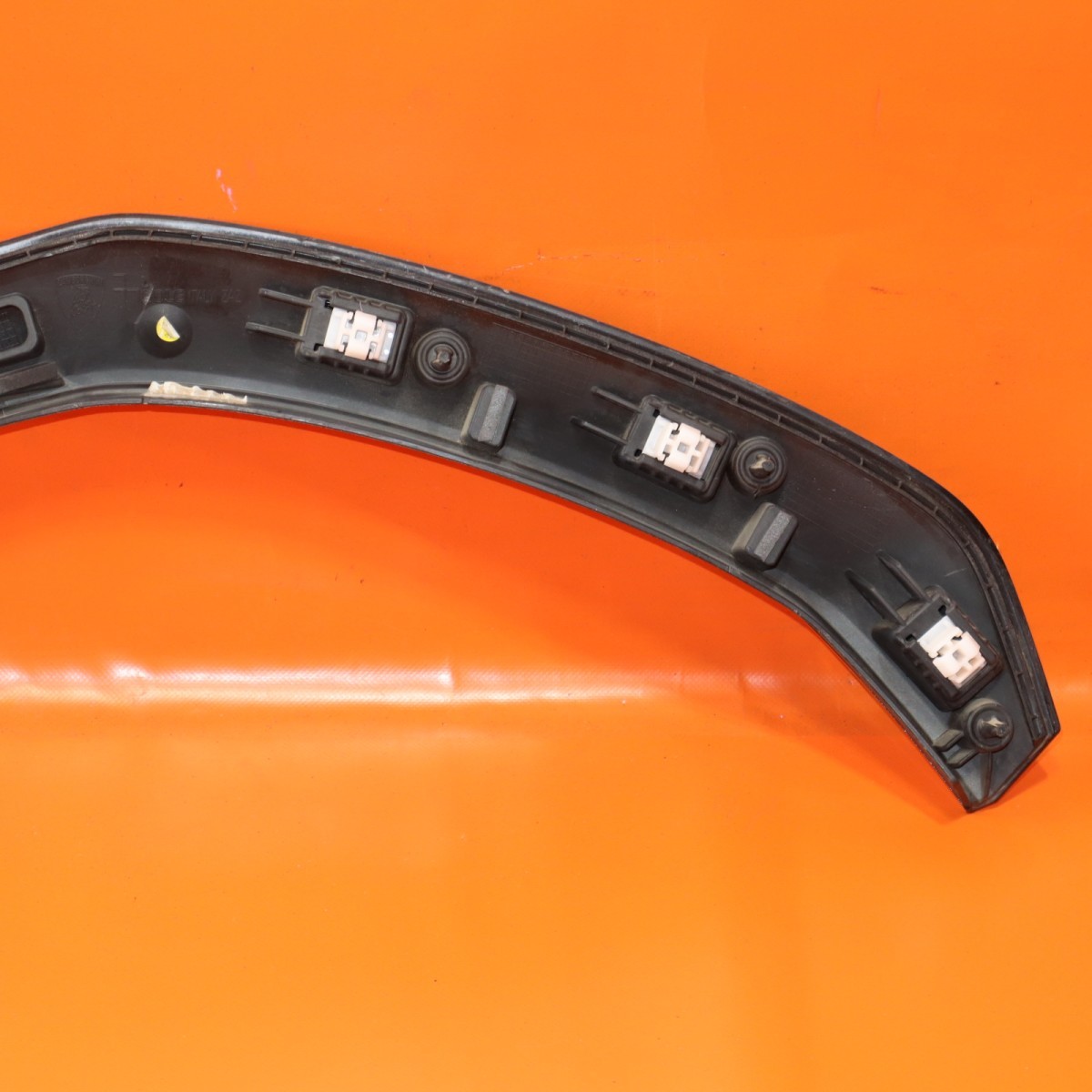 Lamborghini Urus 2019-2021 Rear Right Wheel arch molding