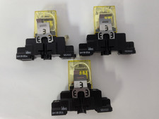 LOT OF 3 IDEC SH1B-05A 95X03
