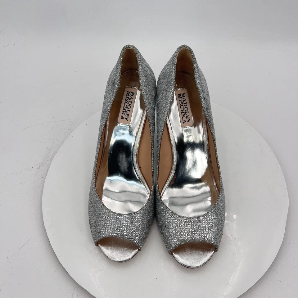 Badgley Mischka Women Size 9 Metallic Silver Glitter Open Toe Wedges Shoes - Image 3 of 4
