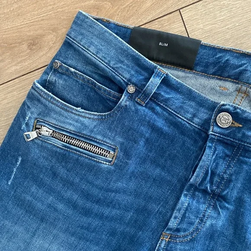 BALMAIN schmal geschnittene Baumwoll-Bikerjeans blau Größe 32 $ 1290 - Bild 5 von 8