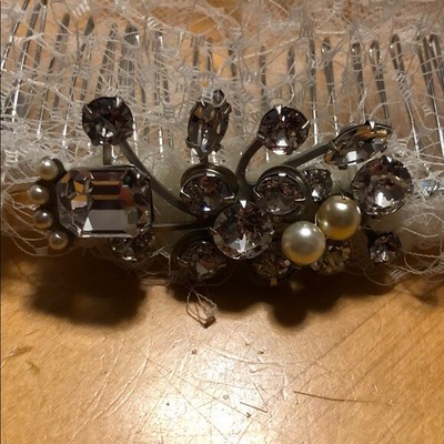 Paris by Debra Moreland Colette Comb BHLDN New with Tags | eBay display picture 3