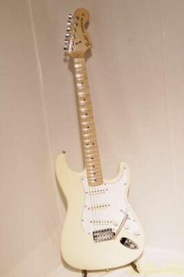 FENDER JAPAN ST72-860DSC Electric Guitar | eBay