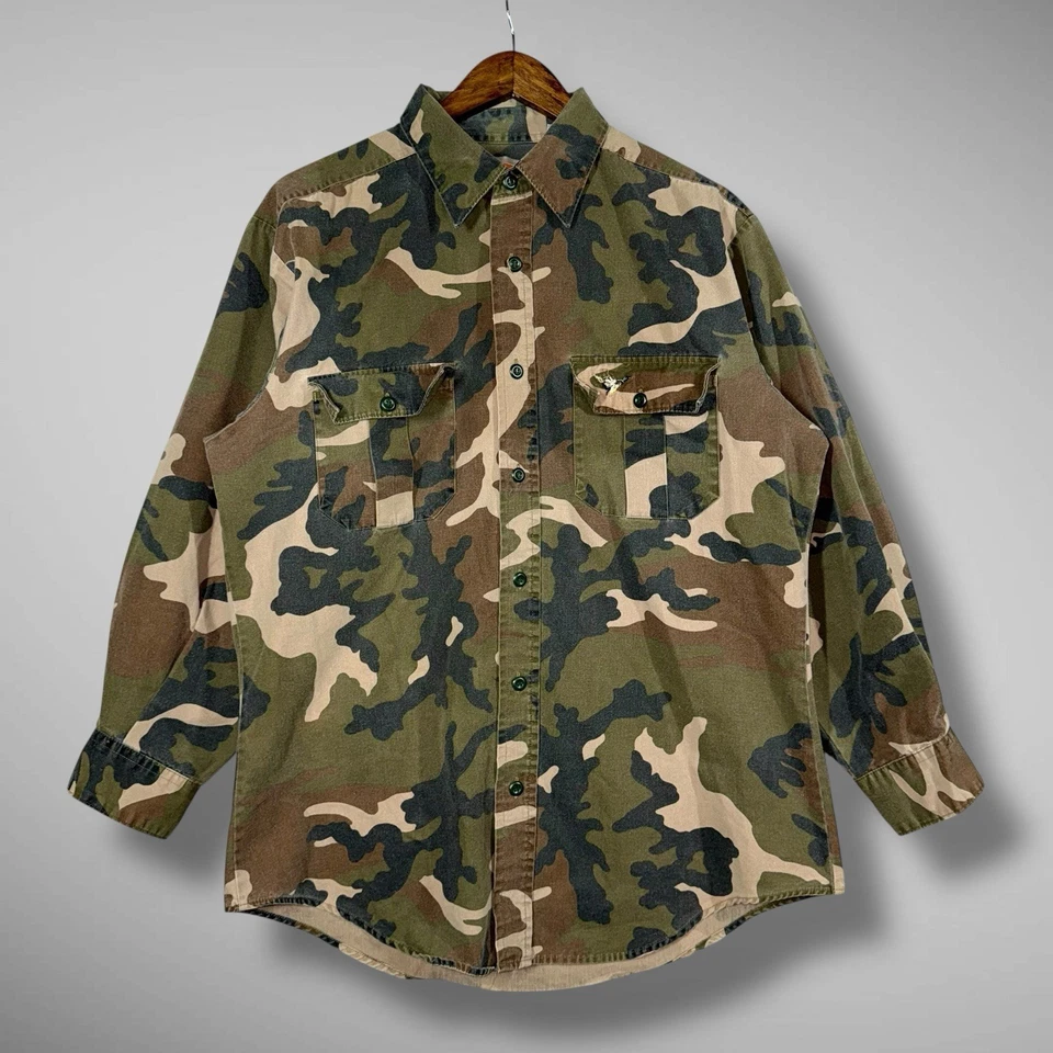 Camisa Winchester Hombre Mediana Camuflaje Abotonada Caza Exterior Camuflaje De Colección Foto 2 de 4