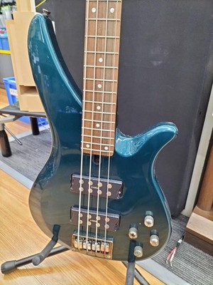 YAMAHA RBX374 electric guitar